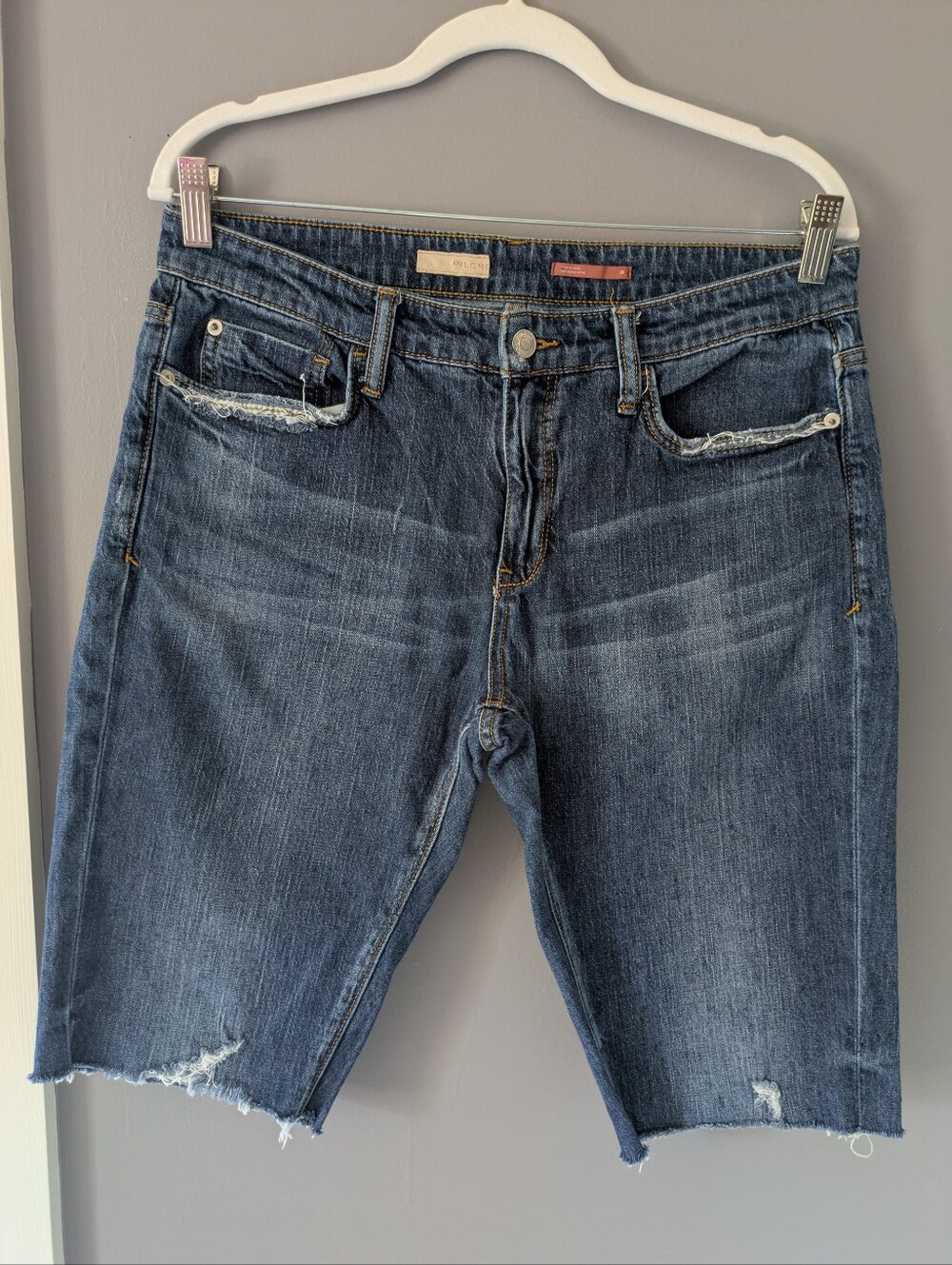Pilcro Slim Boyfriend Crop Shorts 29